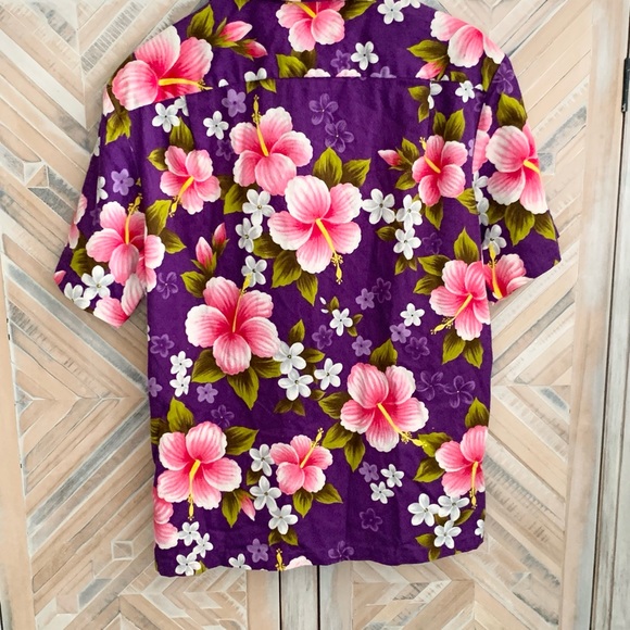 Vintage made in Hawaii Ui-Maikai short sleeve dress shirt. - Picture 4 of 9